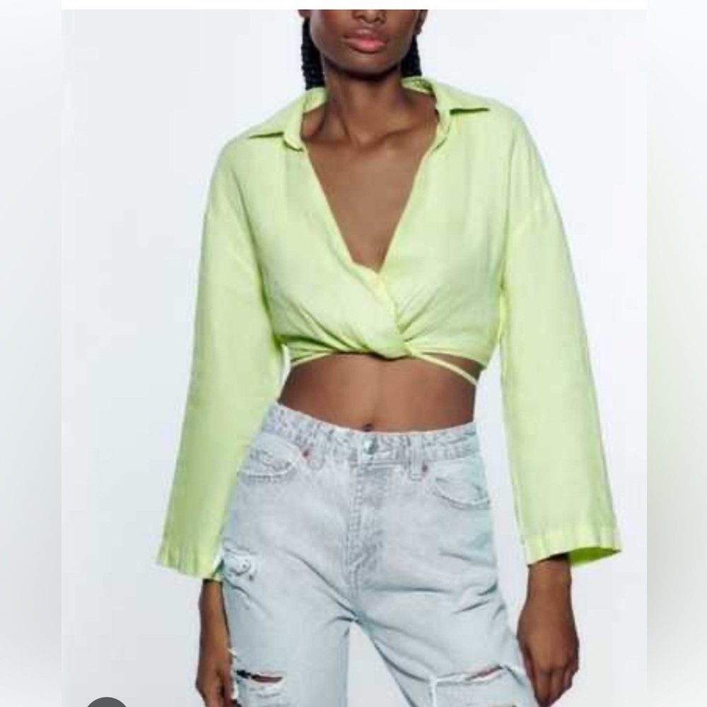 NWT Zara Green Top